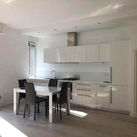 Bright & Spacious Apartment Near Navigli - Ponti Mailand Exterior foto