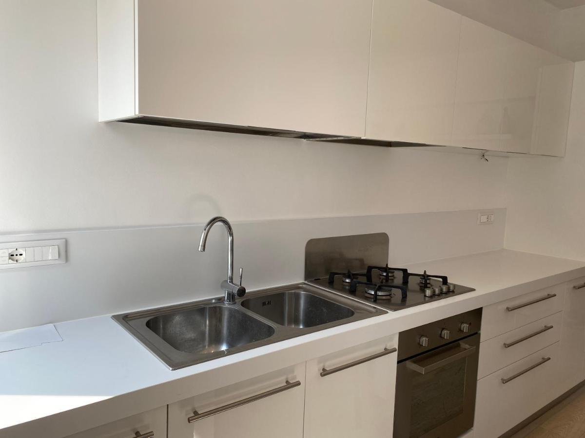 Bright & Spacious Apartment Near Navigli - Ponti Mailand Exterior foto